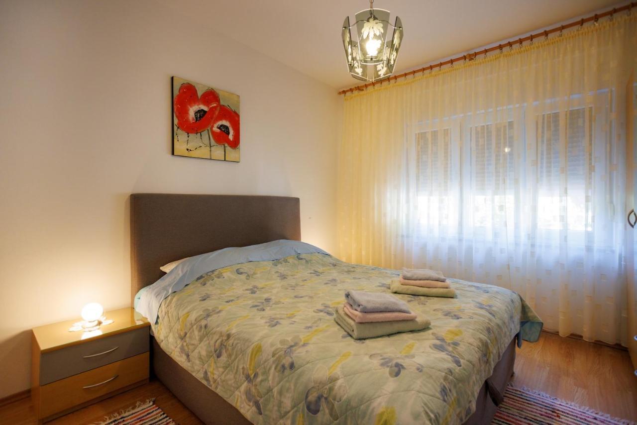 Apartment Studio Close To Sea Krk Town Exterior photo